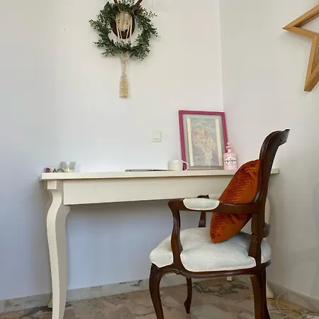 Quedate Cerca Del Casco Antiguo Apartment