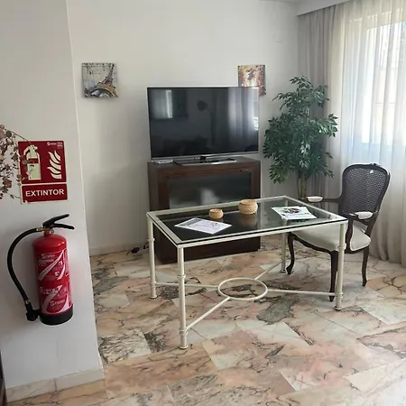 Quedate Cerca Del Casco Antiguo Apartment